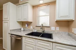 4622 Saba Rd, Houston, TX 77045 - Photo 6