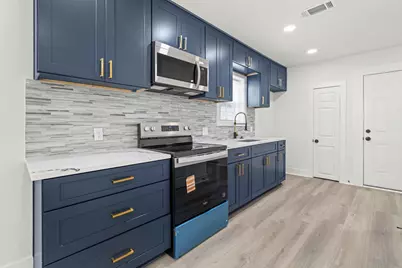 2817 Winbern Street, Houston, TX 77004 - Photo 8