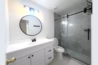 12211 Meadow Crest Court, Meadows Place, TX 77477 - Photo 10
