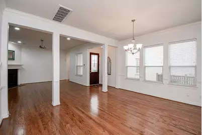 155 White Drive, Bellaire, TX 77401 - Photo 6