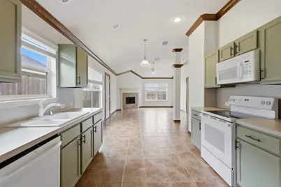 18420 Sunrise Pines Drive, Montgomery, TX 77316 - Photo 6
