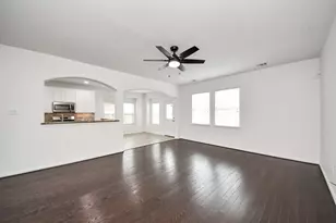 6527 Hunters Trace Ln, Baytown, TX 77521 - Photo 6