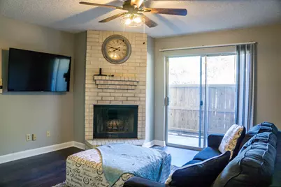 1900 Bay Area Boulevard #235, Houston, TX 77058 - Photo 4