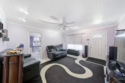 10415 Norton Drive, Houston, TX 77043 - Photo 4