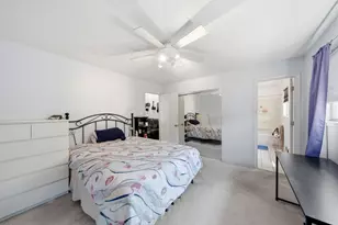 10415 Norton Dr, Houston, TX 77043 - Photo 12