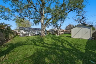10415 Norton Drive, Houston, TX 77043 - Photo 18