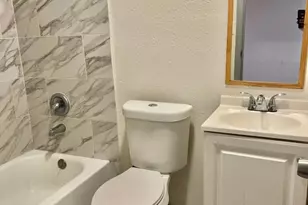 6101 Hirsch Rd, Houston, TX 77026 - Photo 8