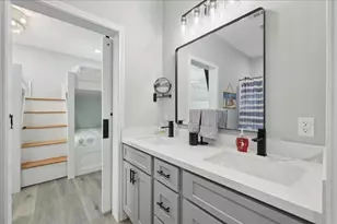 1326 Emerald Dr, Crystal Beach, TX 77650 - Photo 26