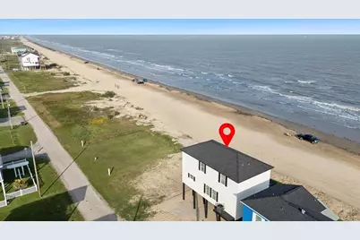 1326 Emerald Drive, Crystal Beach, TX 77650 - Photo 4