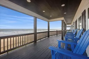 1326 Emerald Dr, Crystal Beach, TX 77650 - Photo 8