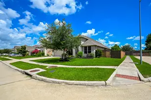 20202 Sienna Bluff Dr, Cypress, TX 77433 - Photo 6