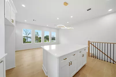 328 Janisch #D, Houston, TX 77018 - Photo 16