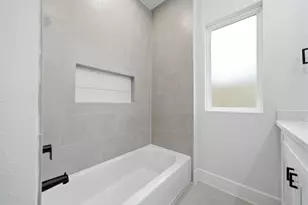 328 Janisch, Houston, TX 77018 - Photo 10