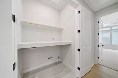 328 Janisch #D, Houston, TX 77018 - Photo 24