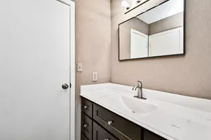 2501 Gulf Freeway, Dickinson, TX 77539 - Photo 18