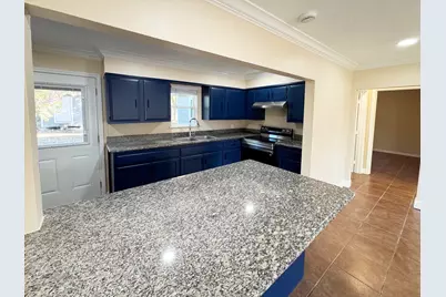 3238 Texas Avenue, Texas City, TX 77590 - Photo 4