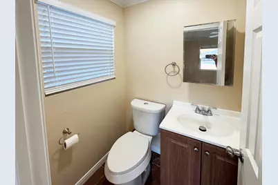 3238 Texas Avenue, Texas City, TX 77590 - Photo 10