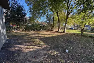 3238 Texas Ave, Texas City, TX 77590 - Photo 16