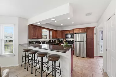 13915 Pirates Beach Boulevard, Galveston, TX 77554 - Photo 8