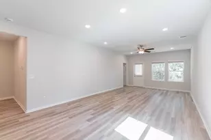 37 Courageous Side Way, Magnolia, TX 77354 - Photo 14