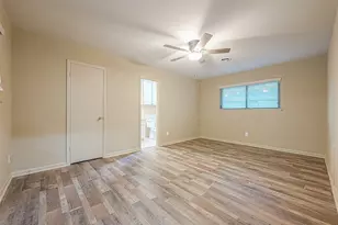 722 Venice St, Sugar Land, TX 77478 - Photo 16