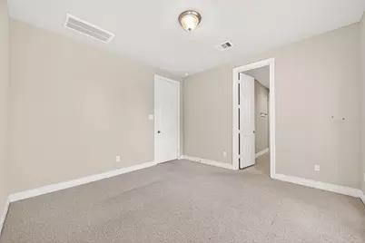 8810 Lakeshore Bend Drive, Houston, TX 77080 - Photo 12