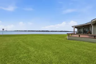 96 April Point Dr N, Conroe, TX 77356 - Photo 22