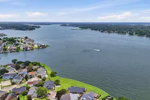 96 April Point Dr N, Conroe, TX 77356 - Photo 28