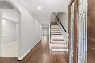 13346 Trail Hollow Dr, Houston, TX 77079 - Photo 4