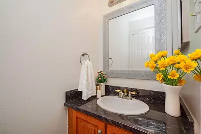 9850 Pagewood Lane #1806, Houston, TX 77042 - Photo 18