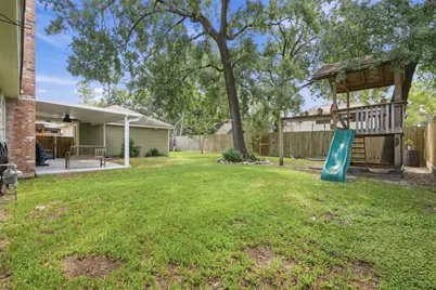 3705 September Drive, Baytown, TX 77521 - Photo 34
