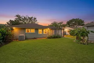 2707 Droxford Dr, Houston, TX 77008 - Photo 2