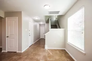 261 Kellyn Ct, Conroe, TX 77306 - Photo 6