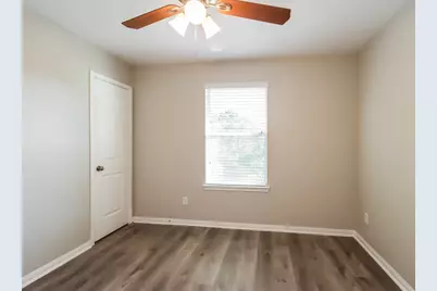 261 Kellyn Court, Conroe, TX 77306 - Photo 14