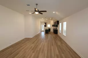 726 Falling Cave Dr, Willis, TX 77378 - Photo 14
