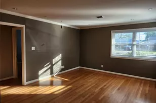 6418 Woodbrook Ln, Houston, TX 77008 - Photo 2