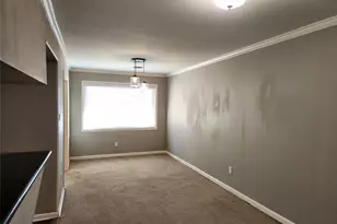 6418 Woodbrook Ln, Houston, TX 77008 - Photo 4