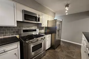 6418 Woodbrook Ln, Houston, TX 77008 - Photo 8