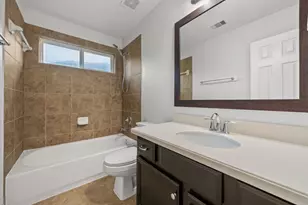 18450 W Laura Shore Dr, Cypress, TX 77433 - Photo 24