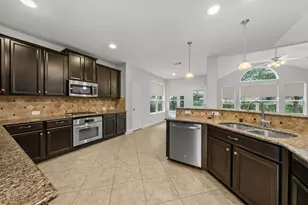 18450 W Laura Shore Dr, Cypress, TX 77433 - Photo 10