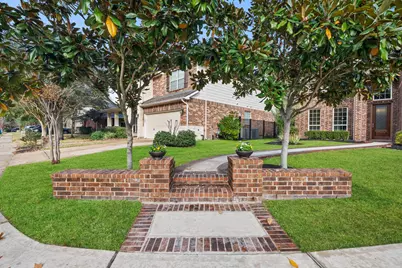 18450 W Laura Shore Drive, Cypress, TX 77433 - Photo 2
