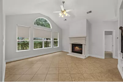 18450 W Laura Shore Drive, Cypress, TX 77433 - Photo 6