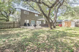 12001 Trianon Ln, Austin, TX 78727 - Photo 8