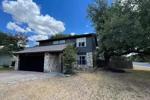12001 Trianon Ln, Austin, TX 78727 - Photo 2