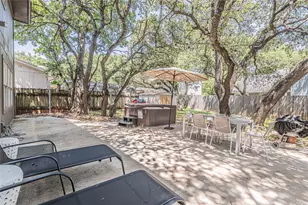 12001 Trianon Ln, Austin, TX 78727 - Photo 12