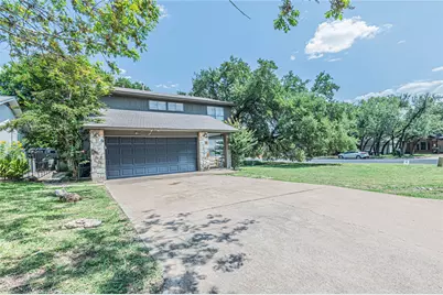12001 Trianon Lane, Austin, TX 78727 - Photo 4
