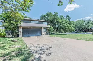 12001 Trianon Ln, Austin, TX 78727 - Photo 4