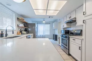 12001 Trianon Ln, Austin, TX 78727 - Photo 4