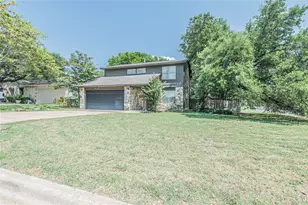 12001 Trianon Ln, Austin, TX 78727 - Photo 2