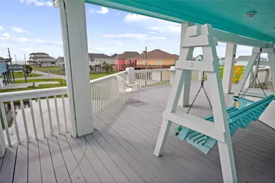 2566 Tide Drive, Crystal Beach, TX 77650 - Photo 8